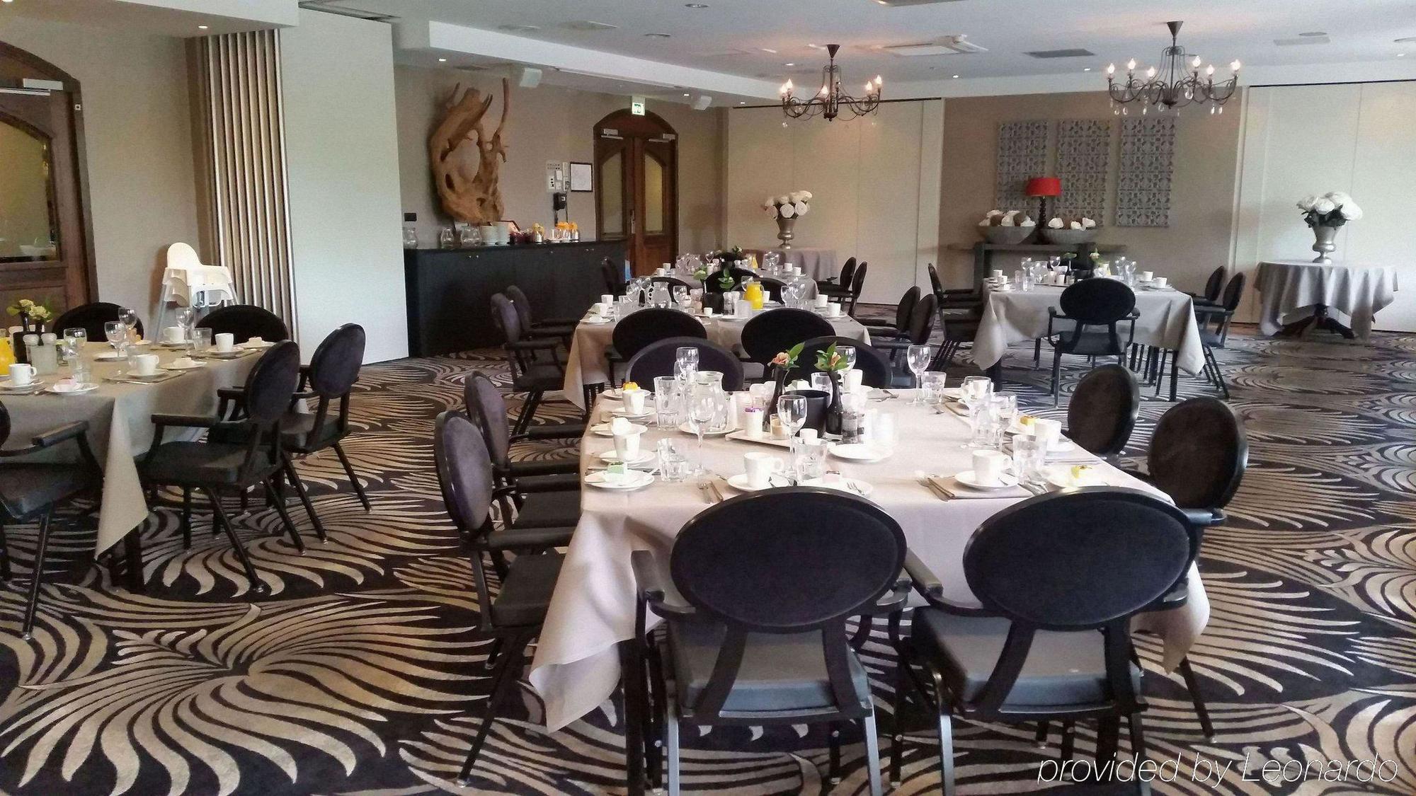 Van Der Valk Hotel Den Haag - Voorschoten Esterno foto