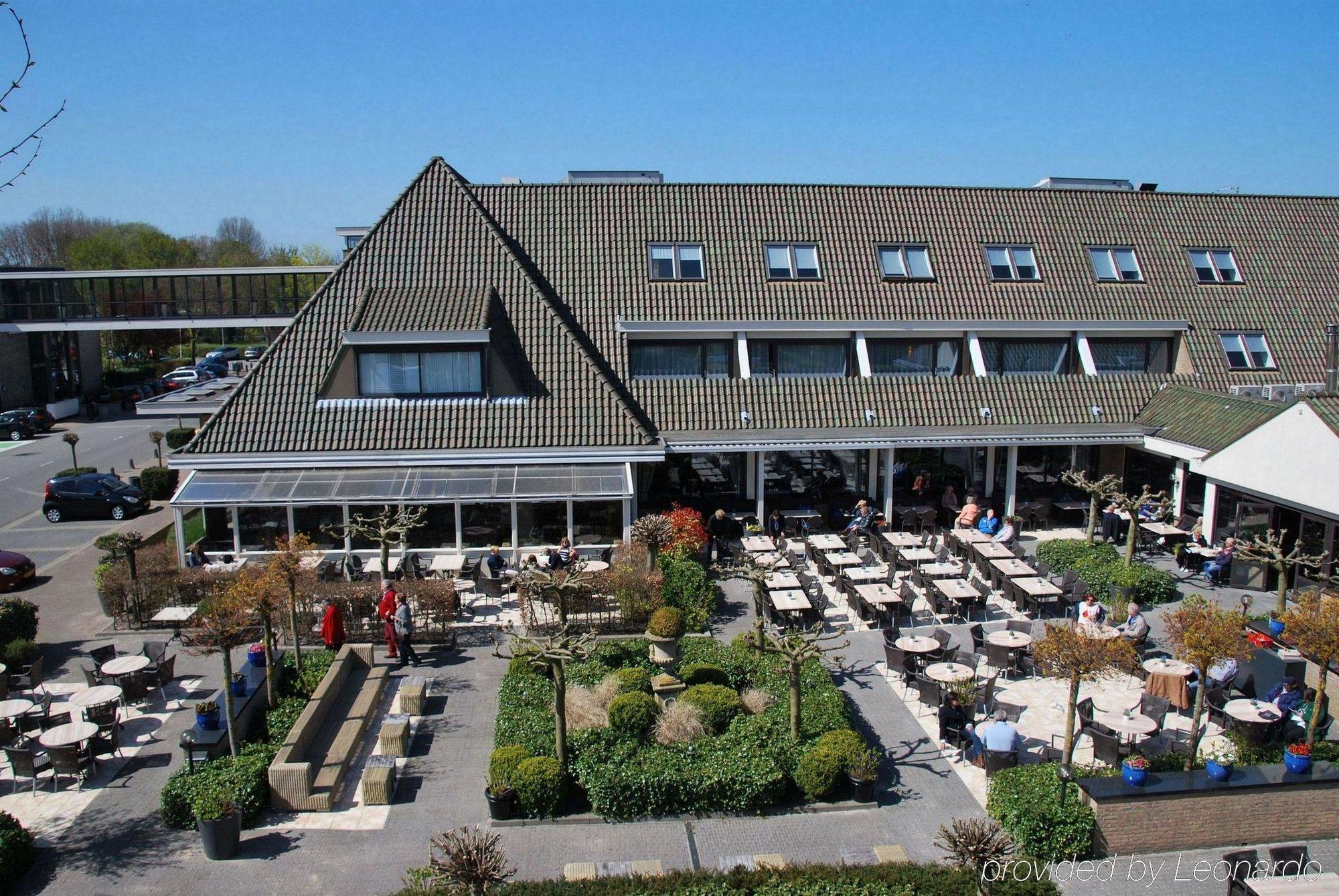 Van Der Valk Hotel Den Haag - Voorschoten Esterno foto