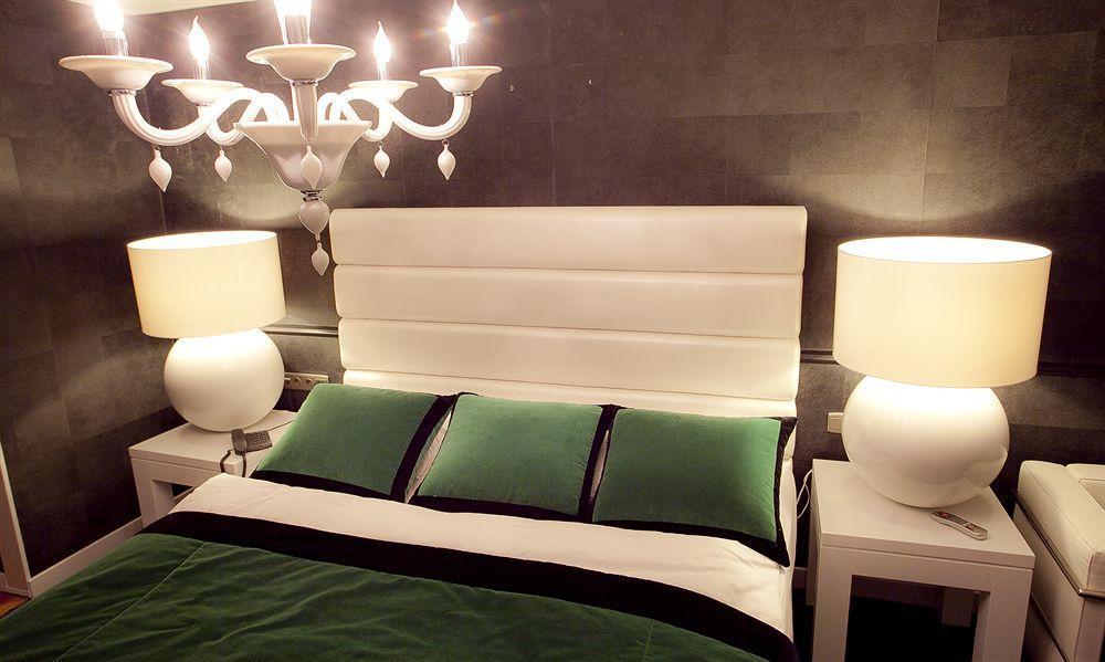 Van Der Valk Hotel Den Haag - Voorschoten Esterno foto