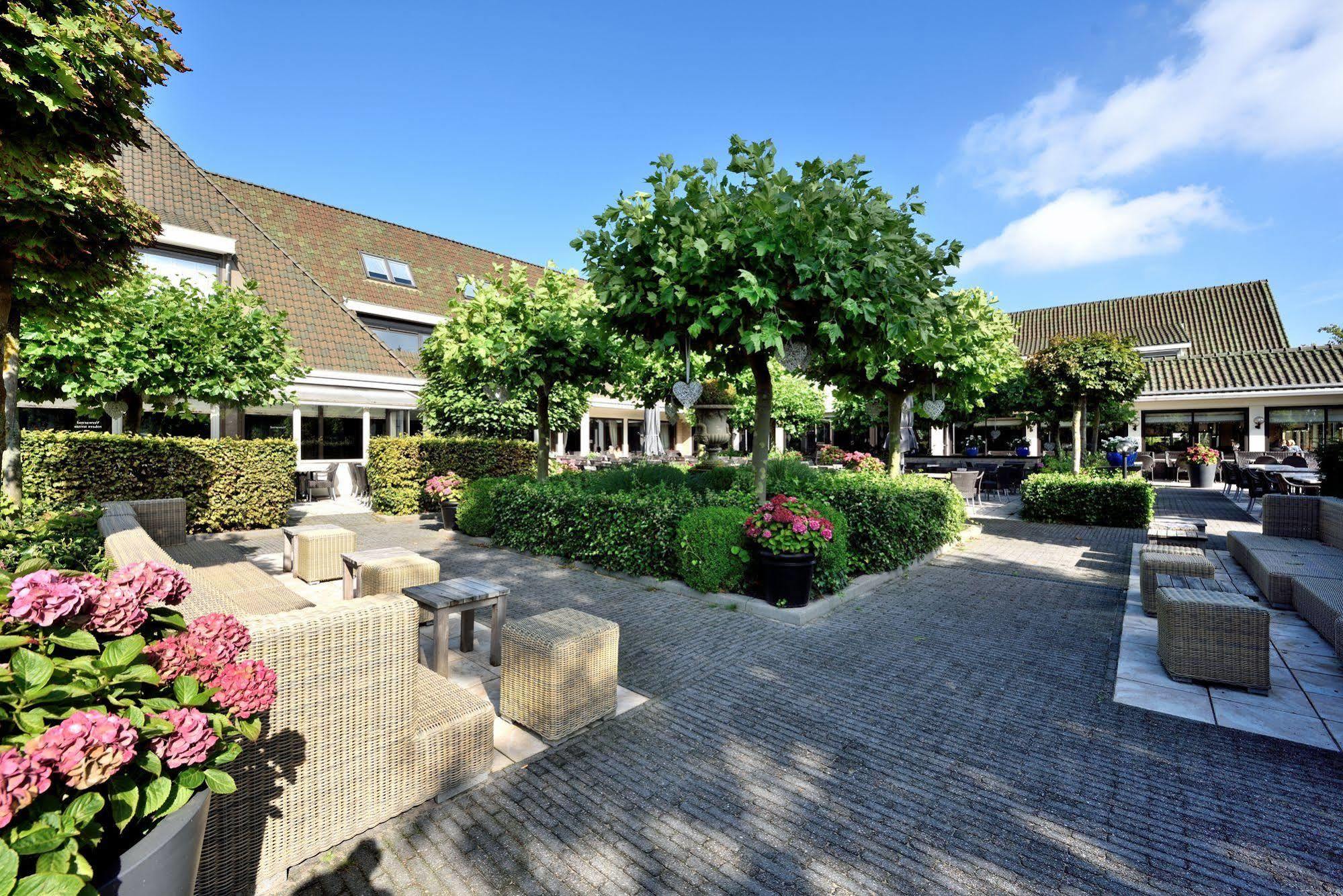 Van Der Valk Hotel Den Haag - Voorschoten Esterno foto