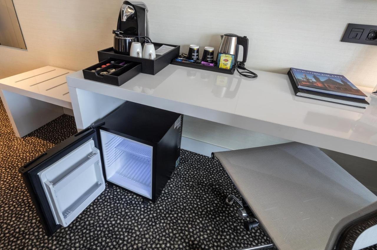 Van Der Valk Hotel Den Haag - Voorschoten Esterno foto