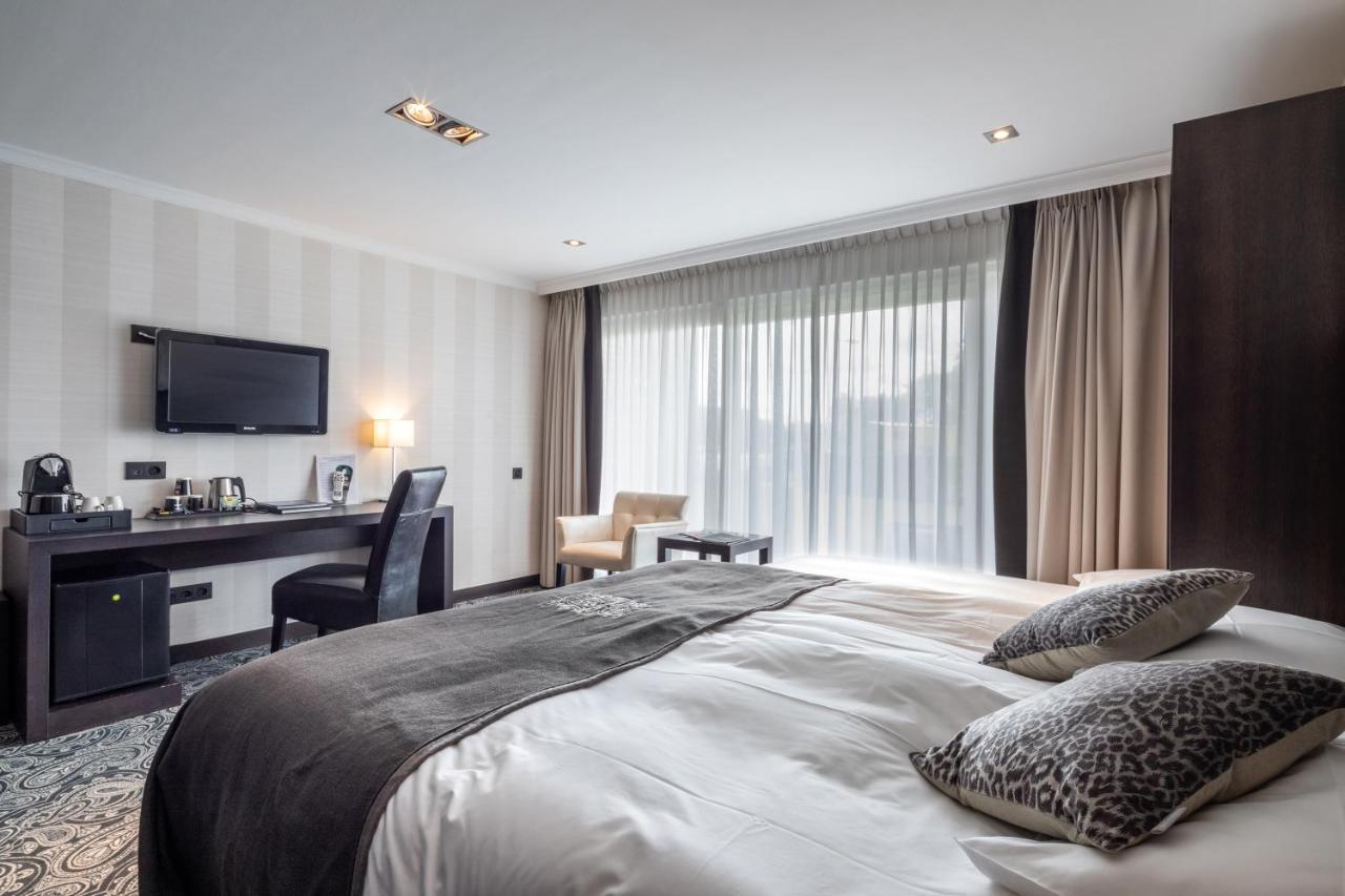 Van Der Valk Hotel Den Haag - Voorschoten Esterno foto